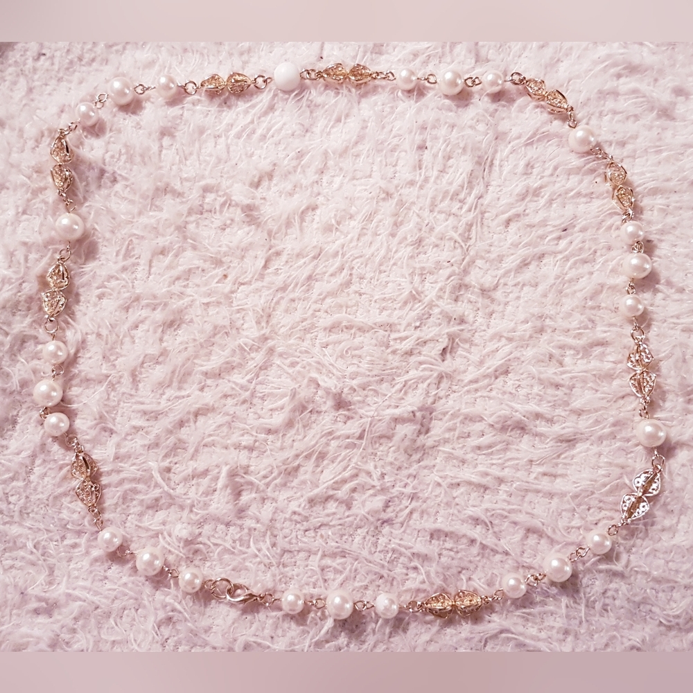 Faux Pearl Gold Tone Necklace